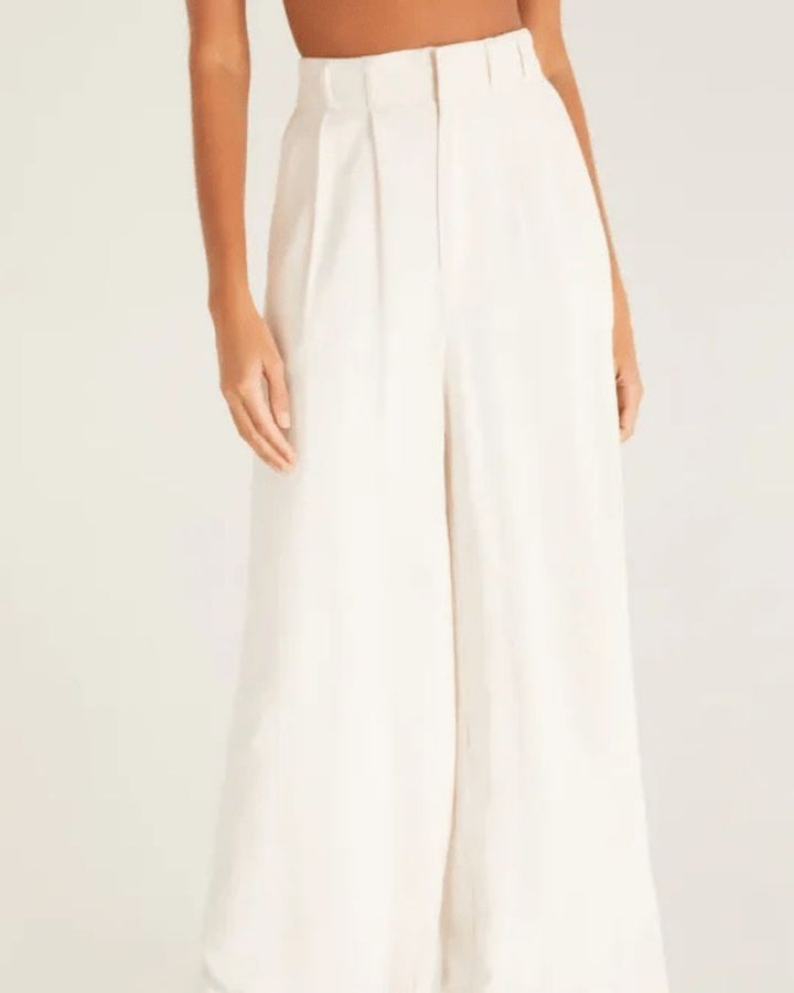 DEILA - Casual Wide-Leg Trousers with a Chic and Comfortable Fit