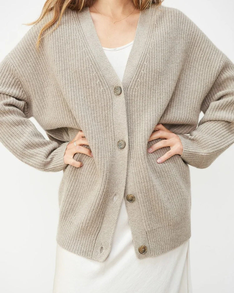 MARIAN Cocoon Cardigan – Oversized, Lightweight, and Effortlessly Stylish